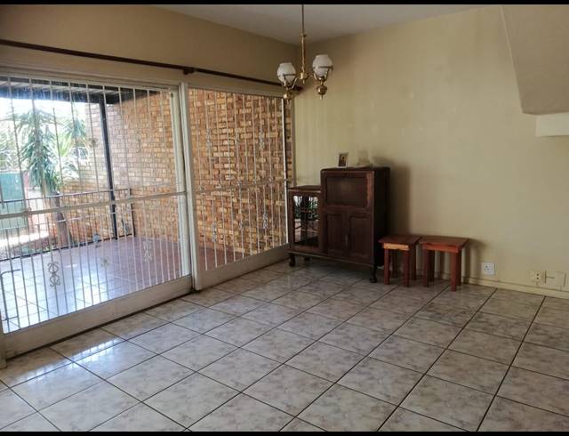 3 BEDROOM TOWNHOUSE SOLD IN WONDERBOOM